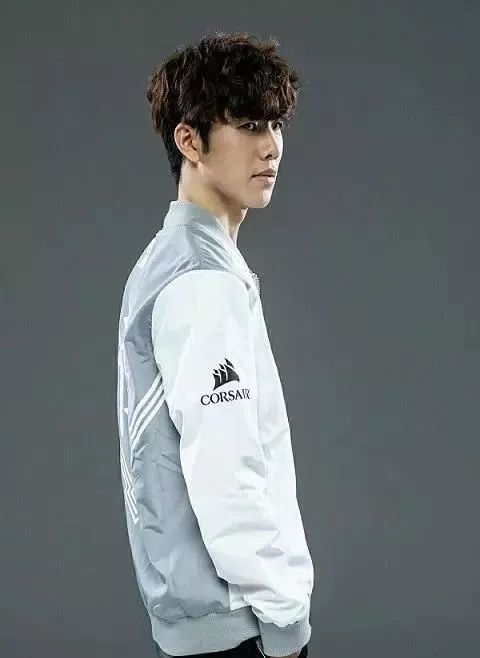 GALA ：14.4应该要很多ad ban完，才有机会看到卡莎